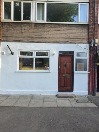 Limehouse Guest House Central East London - Tap to explore photos