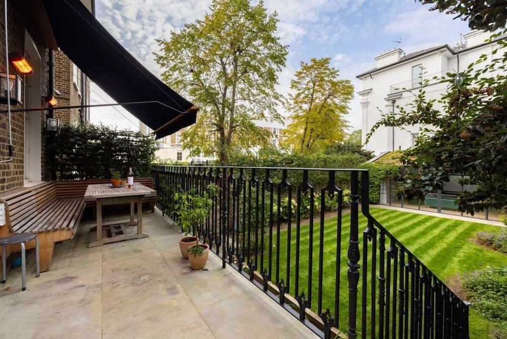 Elegant Primrose Hill Townhouse With Garden - Tap to explore photos