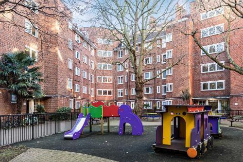 Central London Beautiful 2bed