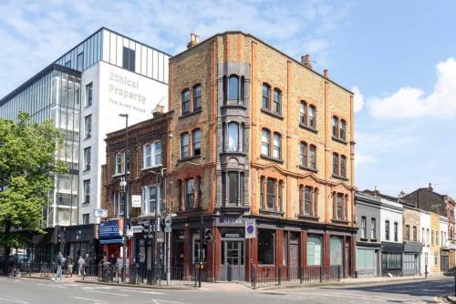 Sunny Retreat with Views: Spacious Apt + Terrace