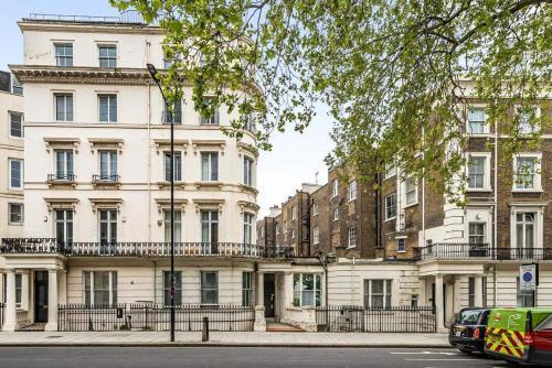 Stylish 2 Bedroom Apartment!