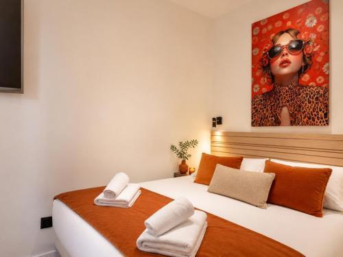 TheBlueStay 349 - Cosy Apt - Heart of Paris 7 - Tap to explore photos