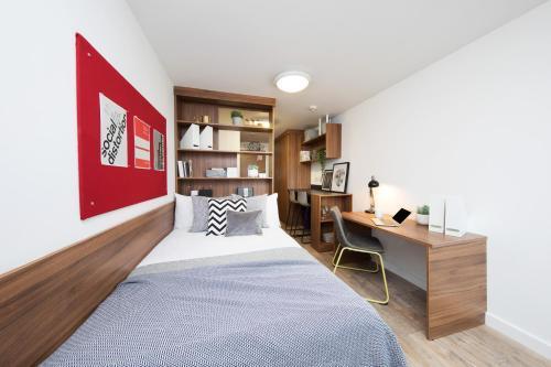 Student Only Studio with Modern Kitchen and Bath - Tap to explore photos