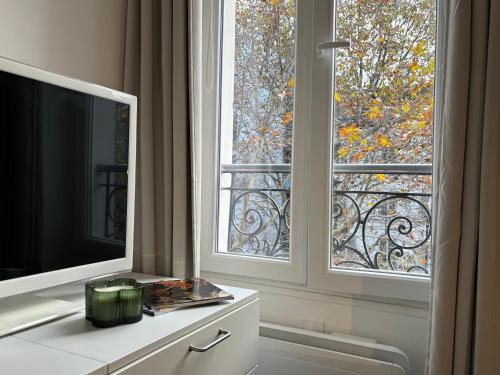 Clichy studio Getaway - C70 - Tap to explore photos