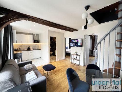 Urban Flat 176 - Charming 3 Bedroom in Montorgueil - Tap to explore photos