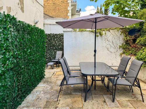 Be London - The Warwick Avenue Residences - Tap to explore photos