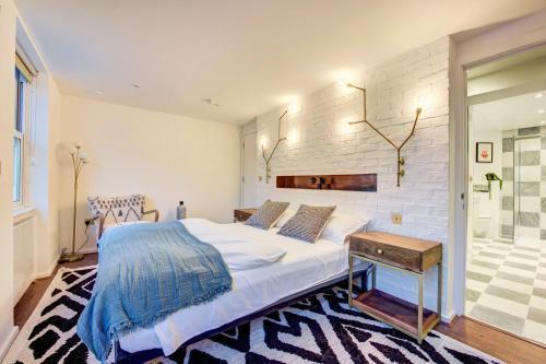 Prime Location Marylebone 4 Bed Designer Flat
