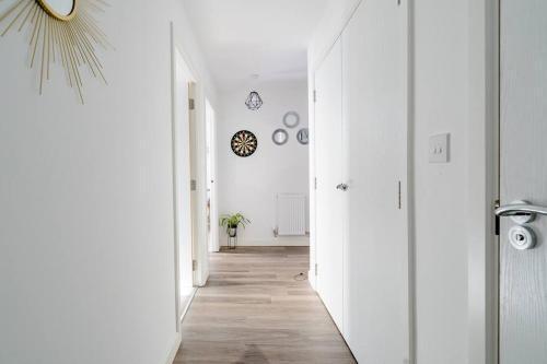Charming room in the Heart of London - Tap to explore photos