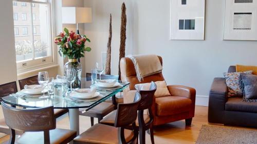 The Harrington - Gloucester Road - 4 Cornwall Gardens Room Type - Deluxe One-Bedroom Apartment with Garden View