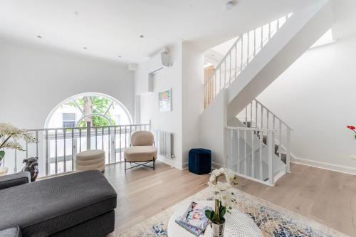 Park House near Portobello Road - WiFi and Washing MachineDryer - Tap to explore photos