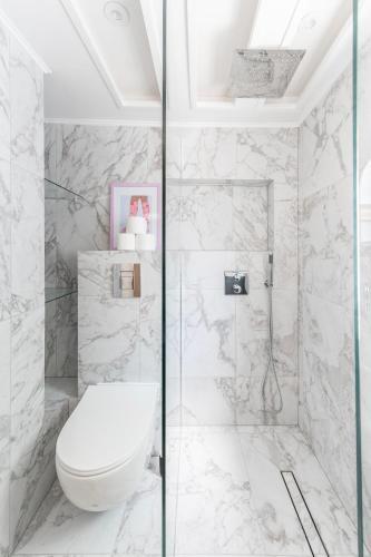 Park House near Portobello Road - WiFi and Washing MachineDryer - Tap to explore photos