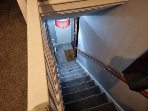 Comfy 1st floor flat, sleeps 4 - Tap to explore photos