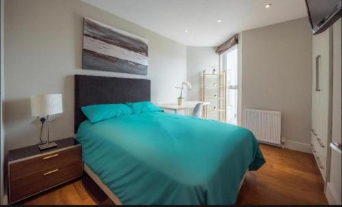 Splendid Euston flat - Tap to explore photos