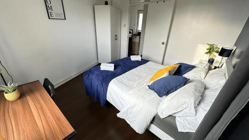 Cozy Flat in Camden Close to Central - Tap to explore photos