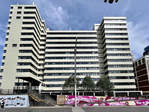 Stylish Retreats on Olympic Way