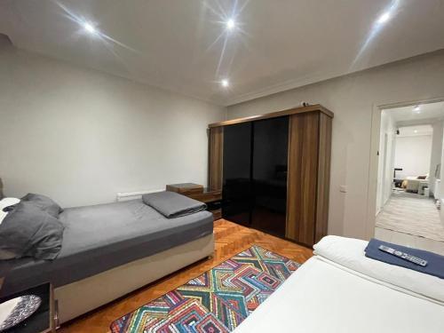 Taksim Square 2plus1 Big Flat on the Center with 2 Bathroom