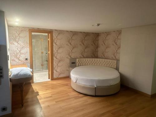 Viento Apart Hotel Only For Ladies - Tap to explore photos