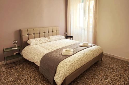 CasaKico elegante centrale 2-bdr metro 10 min Colosseo