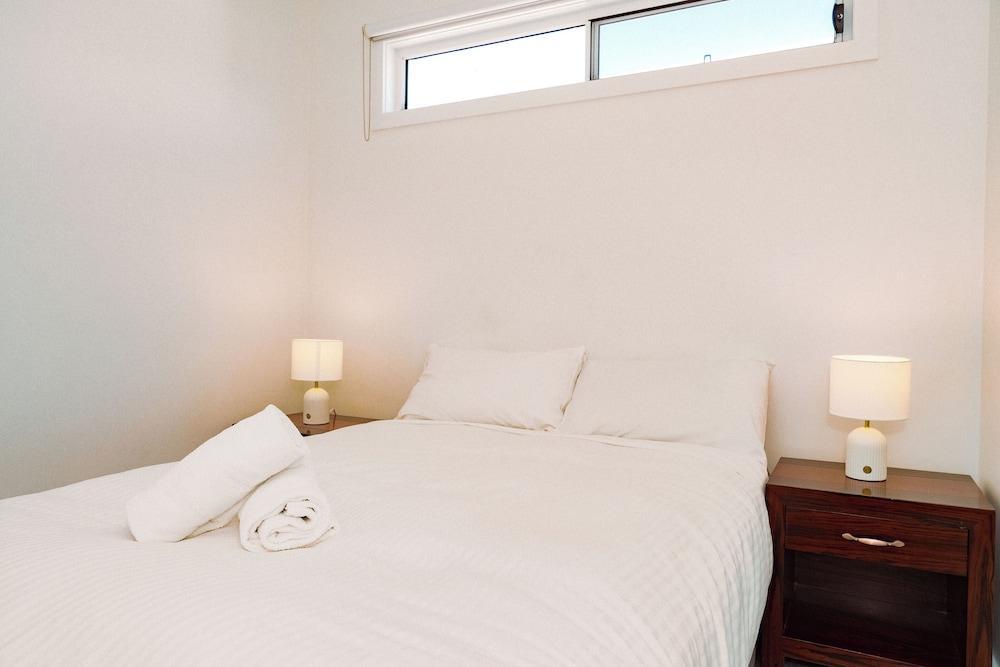 Eden Bay Mornington Room Type - Comfort Villa