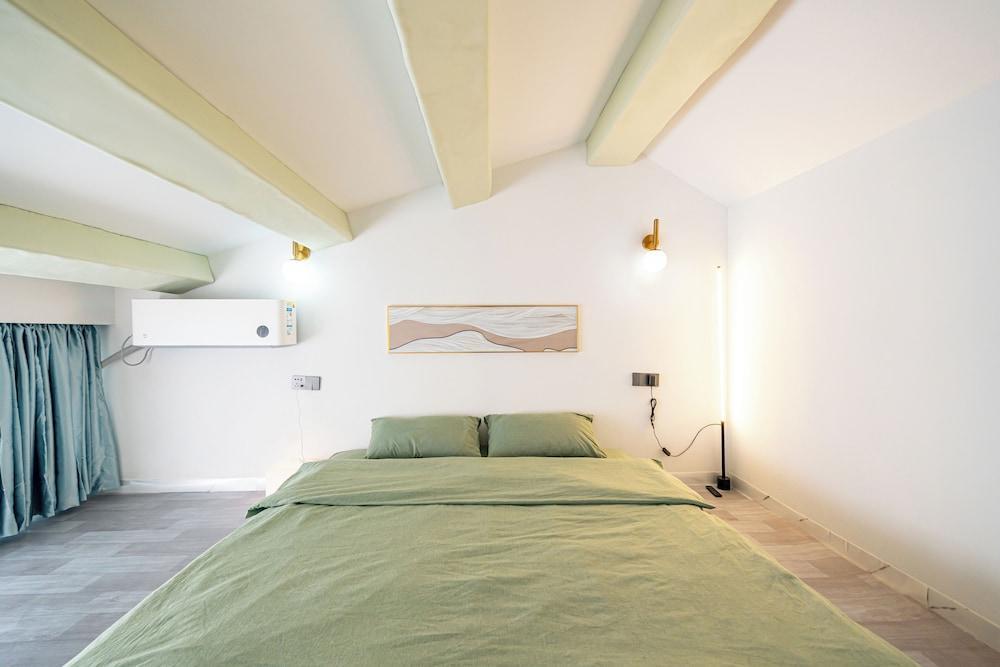 Sea of Stars country homestay - Tap to explore photos