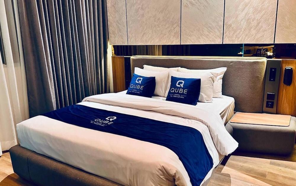 Qube Hotel by 98hospitality Room Type - Executive Double Room