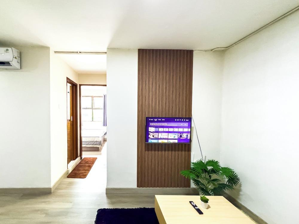 Beranda Istirahat 2BR Laguna Pluit - Tap to explore photos