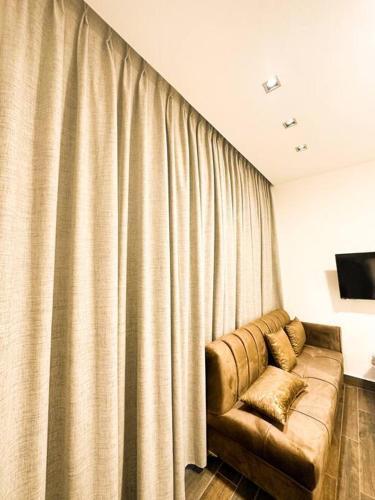 Central Apartment For Rent 24 - Tap to explore photos