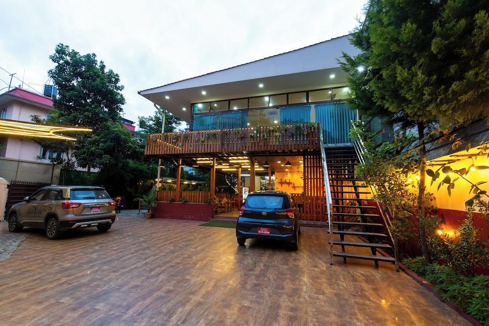 Hotel Harmony & Little Bites Bistro - Tap to explore photos