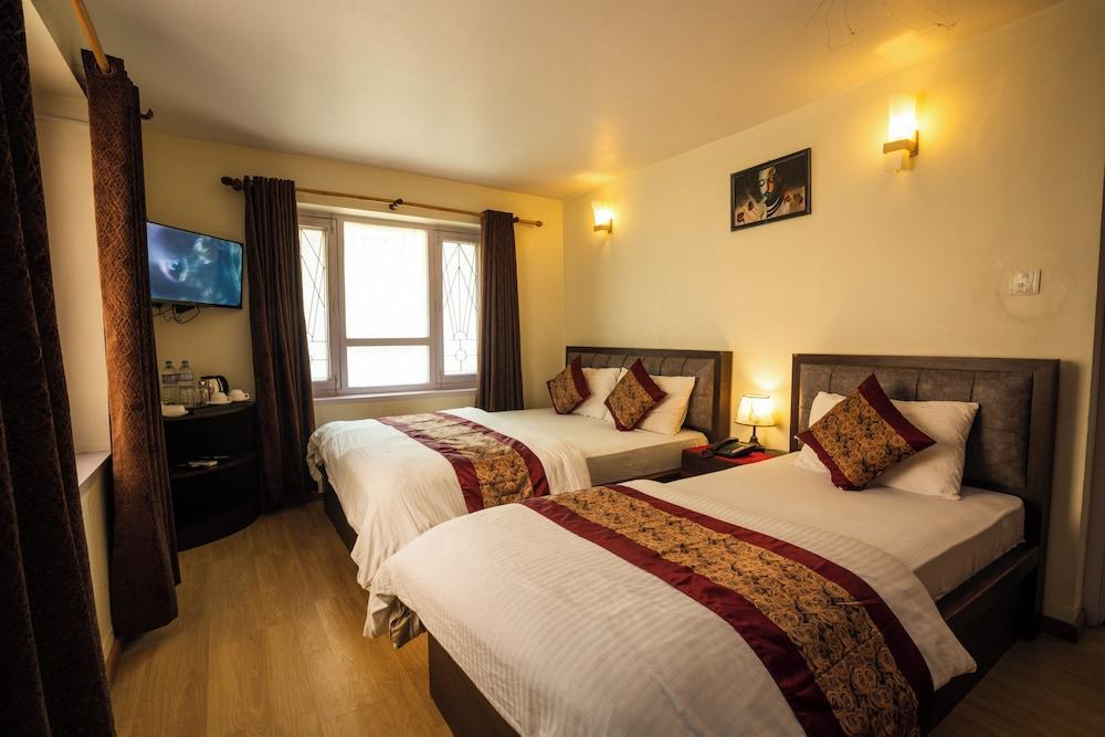 Hotel Harmony & Little Bites Bistro Room Type - A/C Super Deluxe Room with 1 Single Bed & 1 Double Master Bed