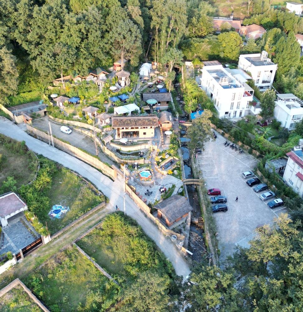 Dekkaido Onsen - Tap to explore photos