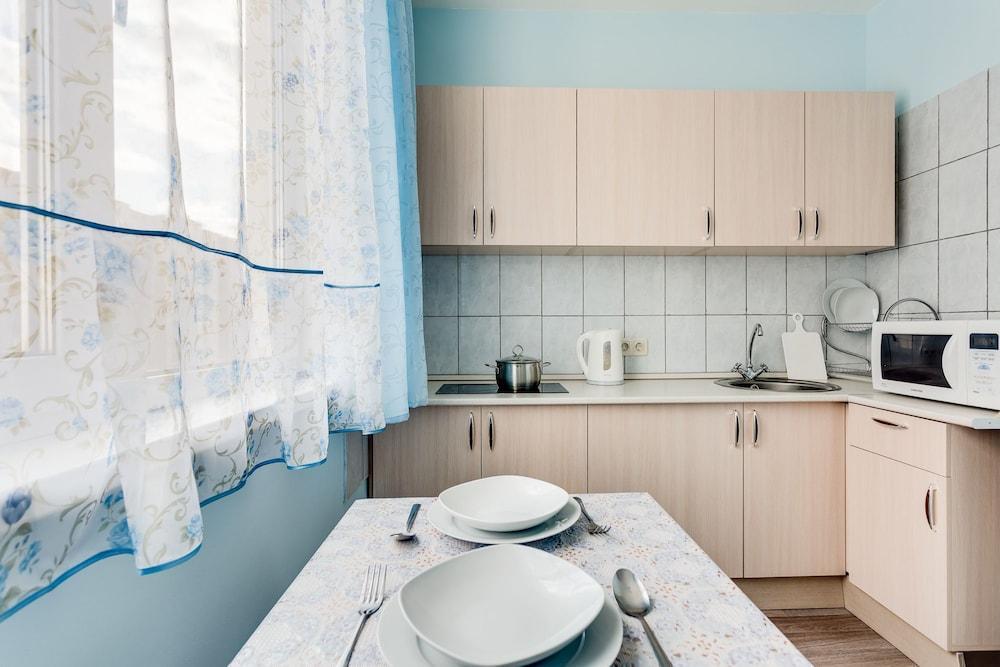 Apartment on Novomaryinskaya - Tap to explore photos