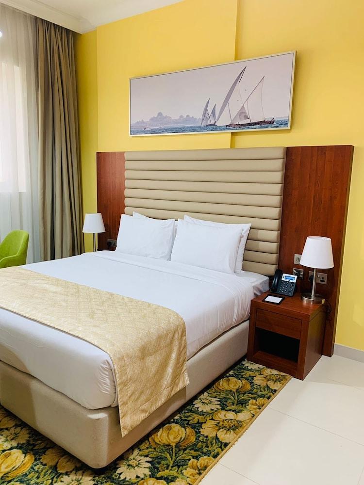 Al Riyadh Hotel apartment Room Type - Deluxe Apartment, 1 King Bed