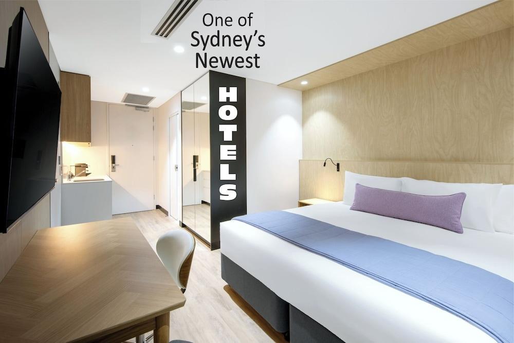 Haberfield Hotel Room Type - Deluxe King Room