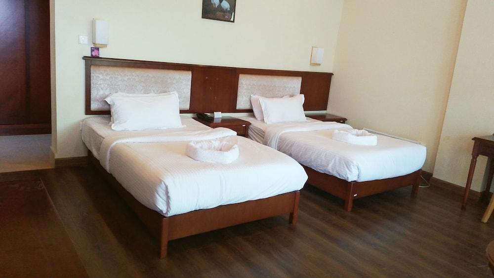 Whispering Woods Resort Room Type - Standard Double or Twin Room