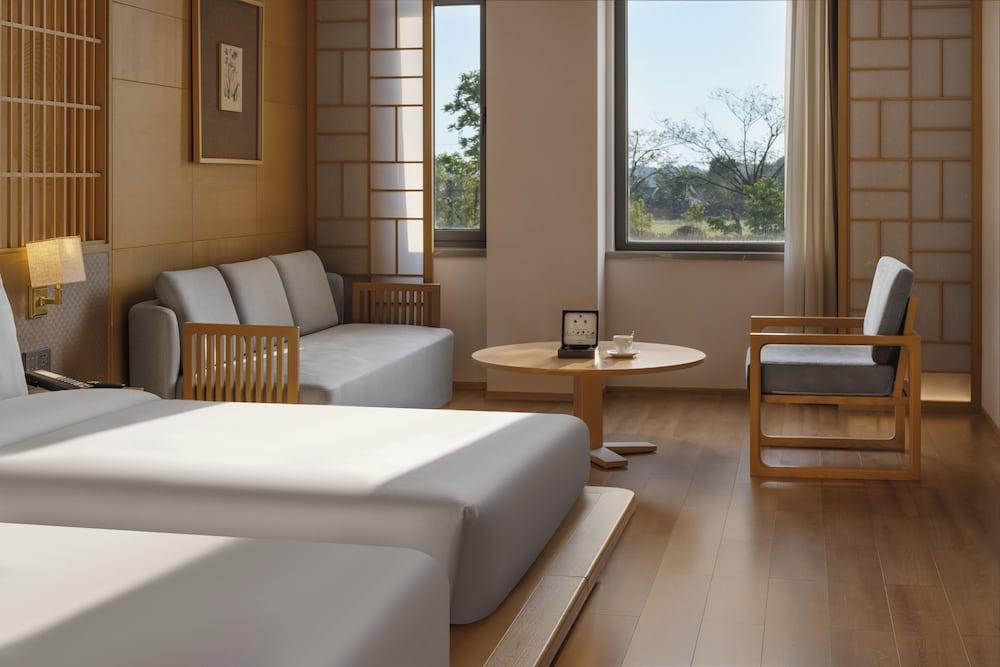 Hyakumangoku Onsen Hotel - Free Shuttle Service to Shanghai Disneyland Room Type - Elegant Twin Room
