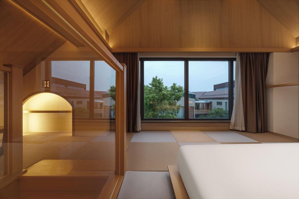 Hyakumangoku Onsen Hotel - Free Shuttle Service to Shanghai Disneyland Room Type - Duplex King Room
