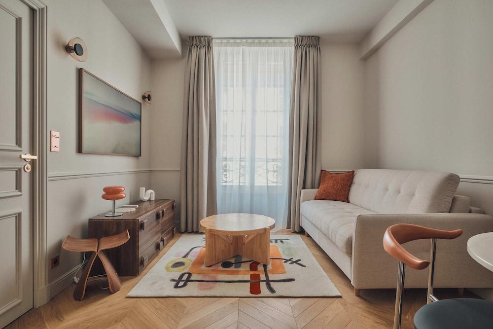 Nestay Sentier Room Type - Apartment Deluxe - Copper 302