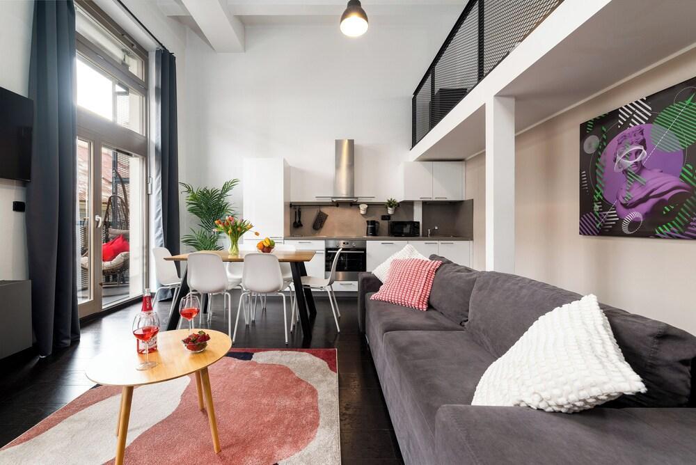 Two-level Loft with balcony and parking - Tap to explore photos