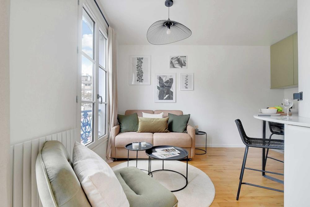 Résidence Paris CREMIEUX Room Type - Apartment 3 (GW-33-CREMIEUX-3)