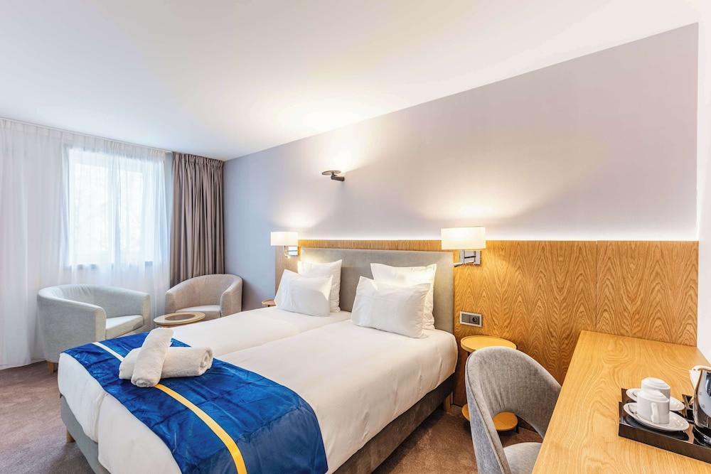 Brit Hotel Privilège Paris - Rosny Room Type - Comfort Twin Room