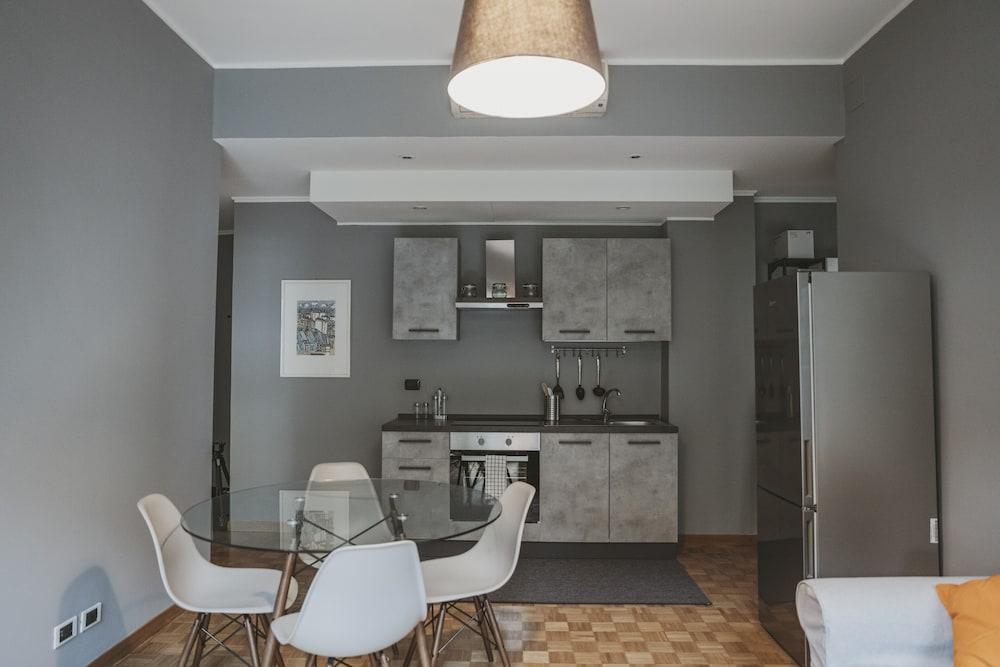 San Pietro Cozy And Quiet Three-room Apt - Tap to explore photos