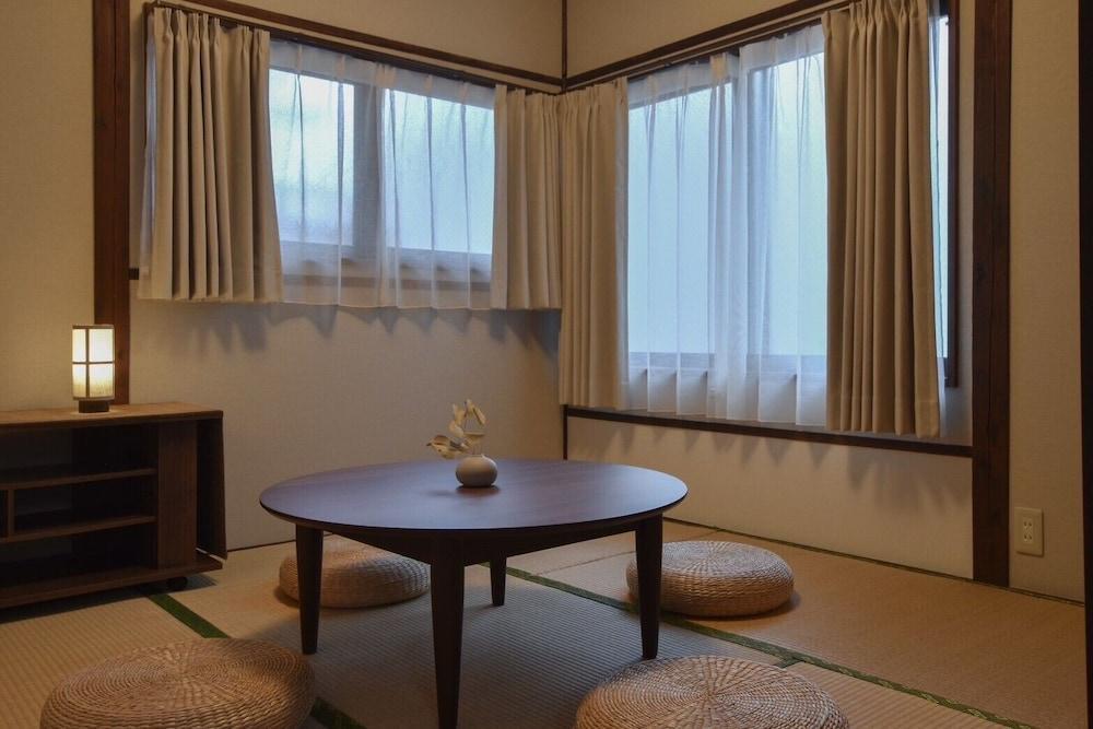 Morishita ryokan B Room Type - Basic House, 3 Bedrooms, Non Smoking, Private Bathroom Morishita ryokan B Room Type - Basic House, 3 Bedrooms, Non Smoking, Private Bathroom