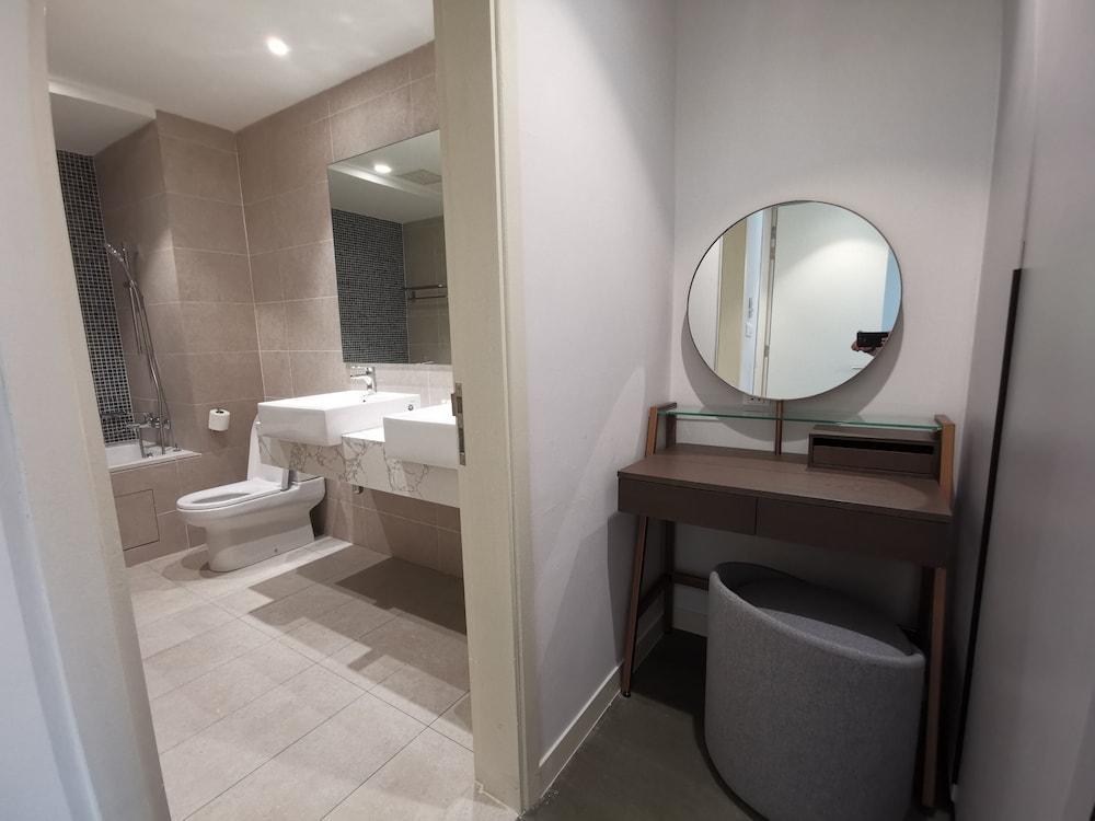 The OOAK Suites and Residences at Sunway 163 (Kiara 163) - Tap to explore photos
