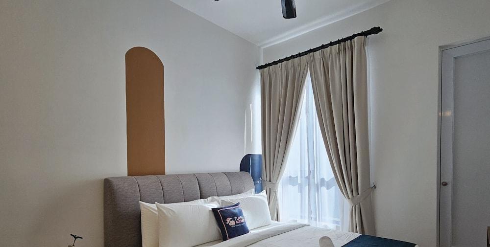 Cubic Botanical Premium Suites atBangsar - Tap to explore photos