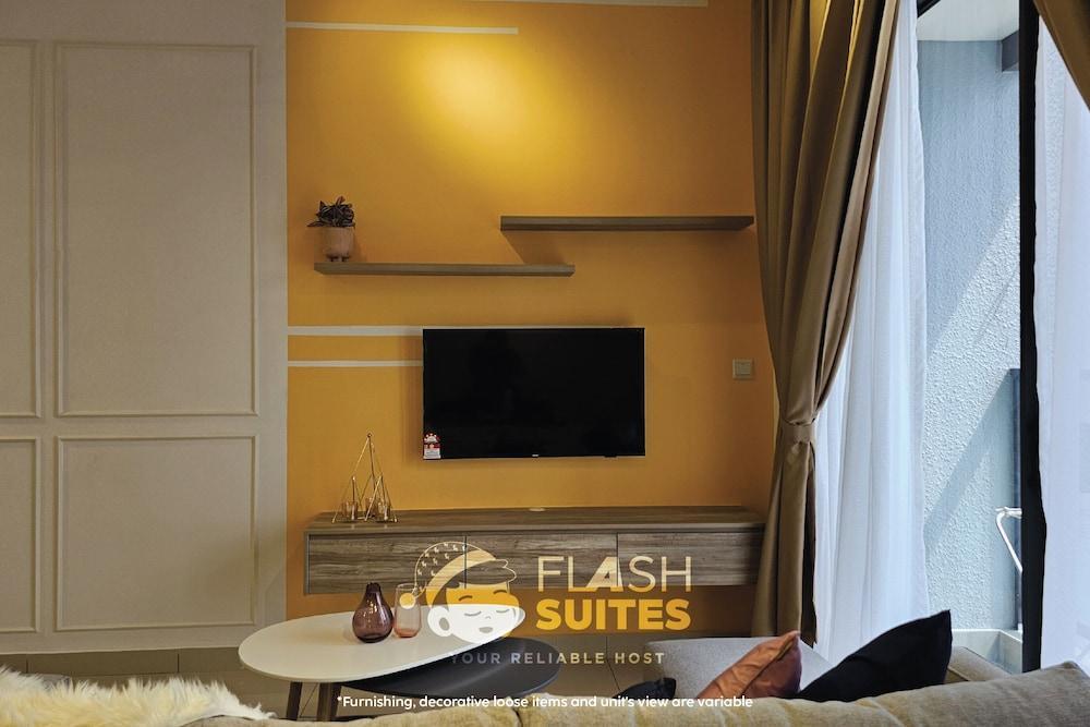 Trion Premium Suites at KL - Tap to explore photos