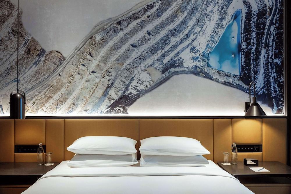 Hyatt Centric City Centre Kuala Lumpur Room Type - 1 KING BED, HIGH FLOOR