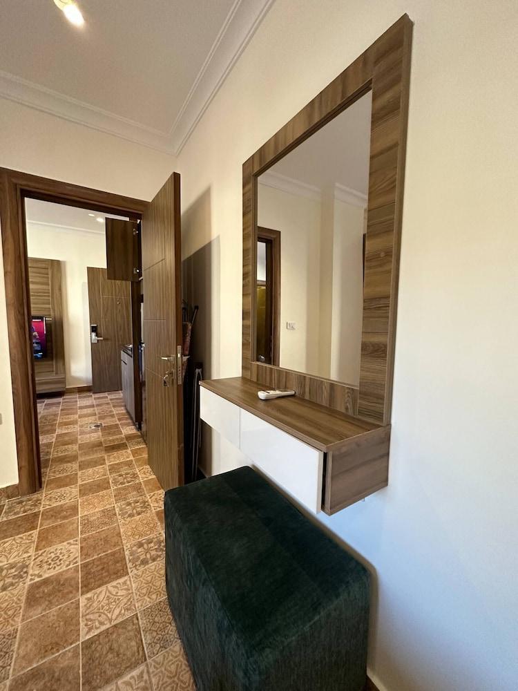 Antica Jabalal-lwebdeh 8 Room Type - Apartment, Accessible, Smoking