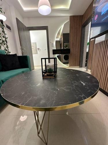 JRE Modern Apartment In Abdoun-amman - Tap to explore photos