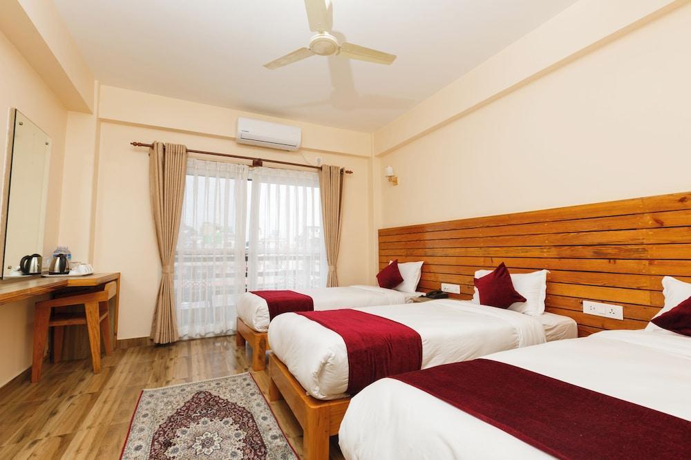Shekhar's Place Room Type - Triple Room