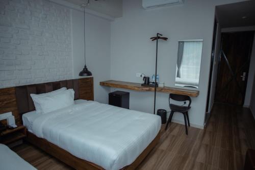 Jade City Hotel Room Type - Standard Twin Room